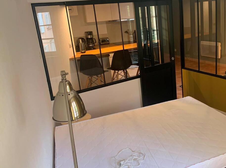 Studio Cosy Avec Deux Velos Coeur De Ville Hyères Extérieur photo